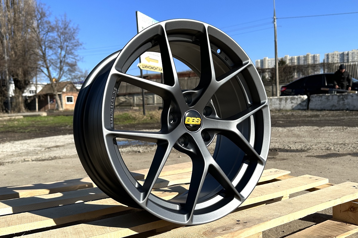R18 BBS CI-R Стиль 8.0J ET35 5*114.3 Мат графит