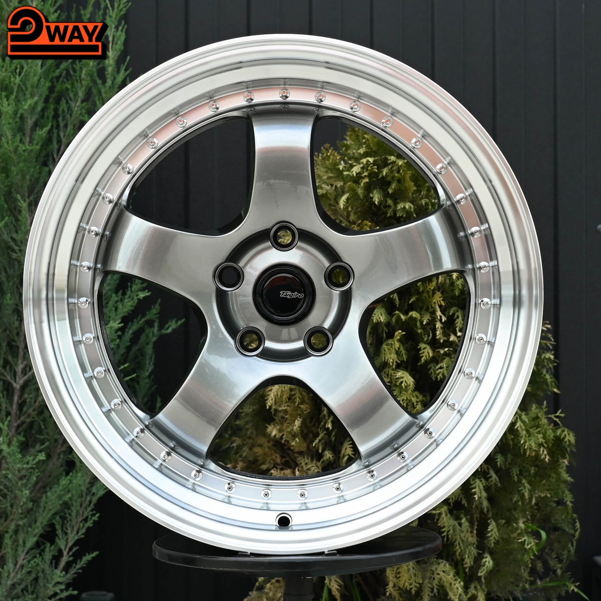 R18 Work Meister Стиль 8.5J ET30 5*114.3 Темный хром