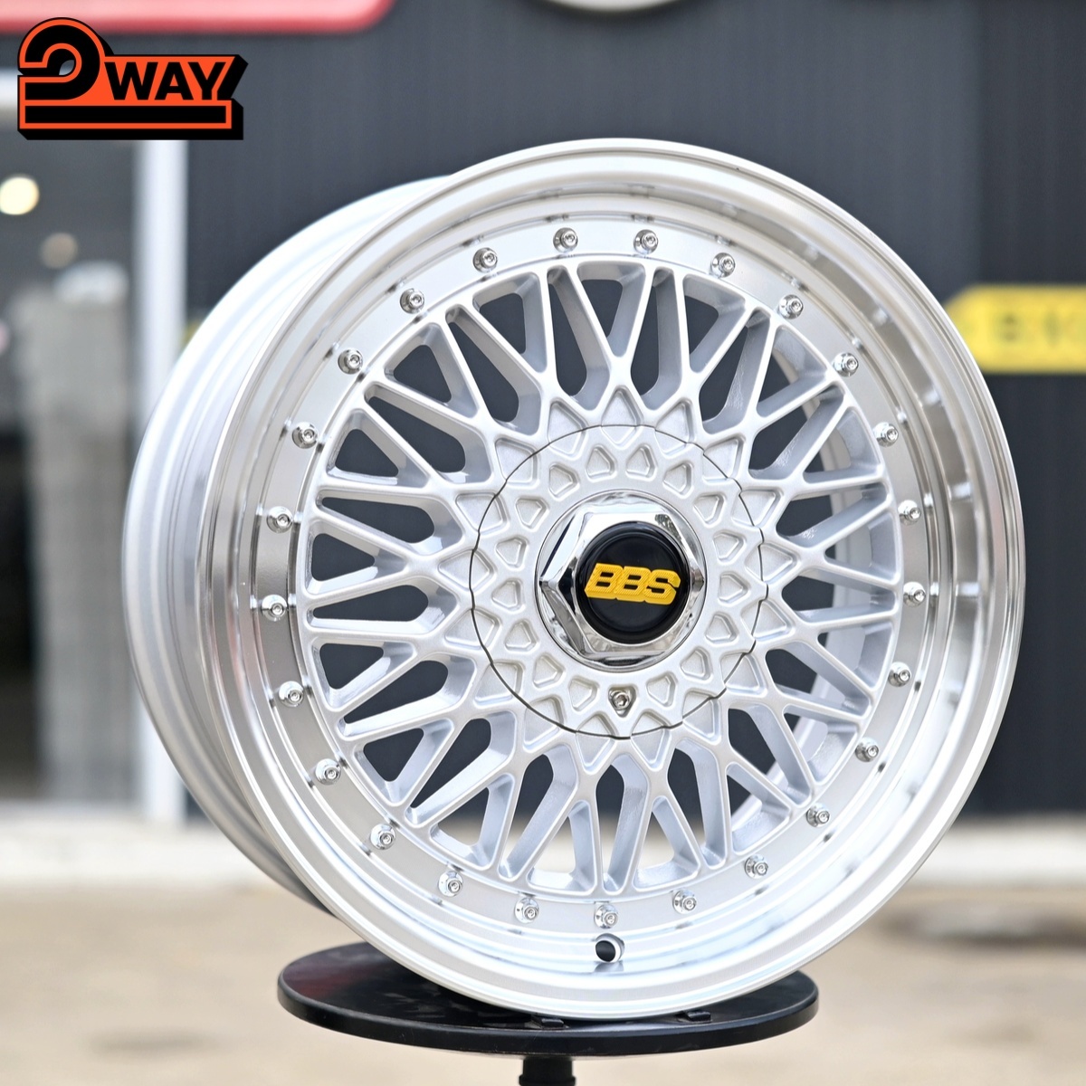 R16 BBS RS Стиль 7.0J ET40 4*100/114.3 Серебро