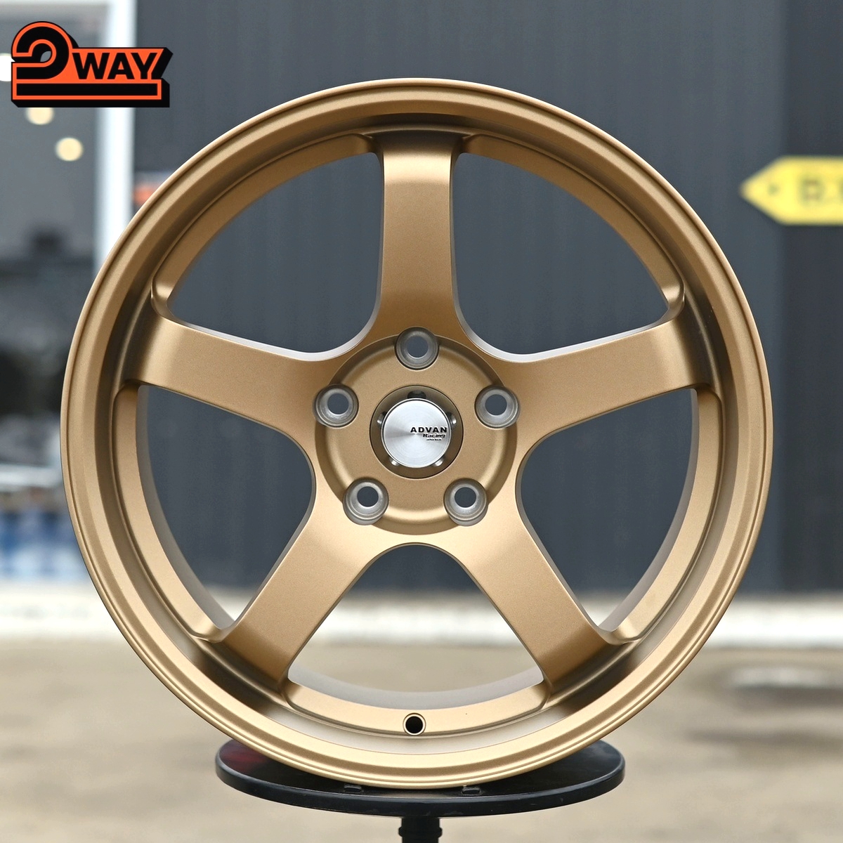 R17 Advan GT Стиль 7.5J ET35 5*114.3 Бронза
