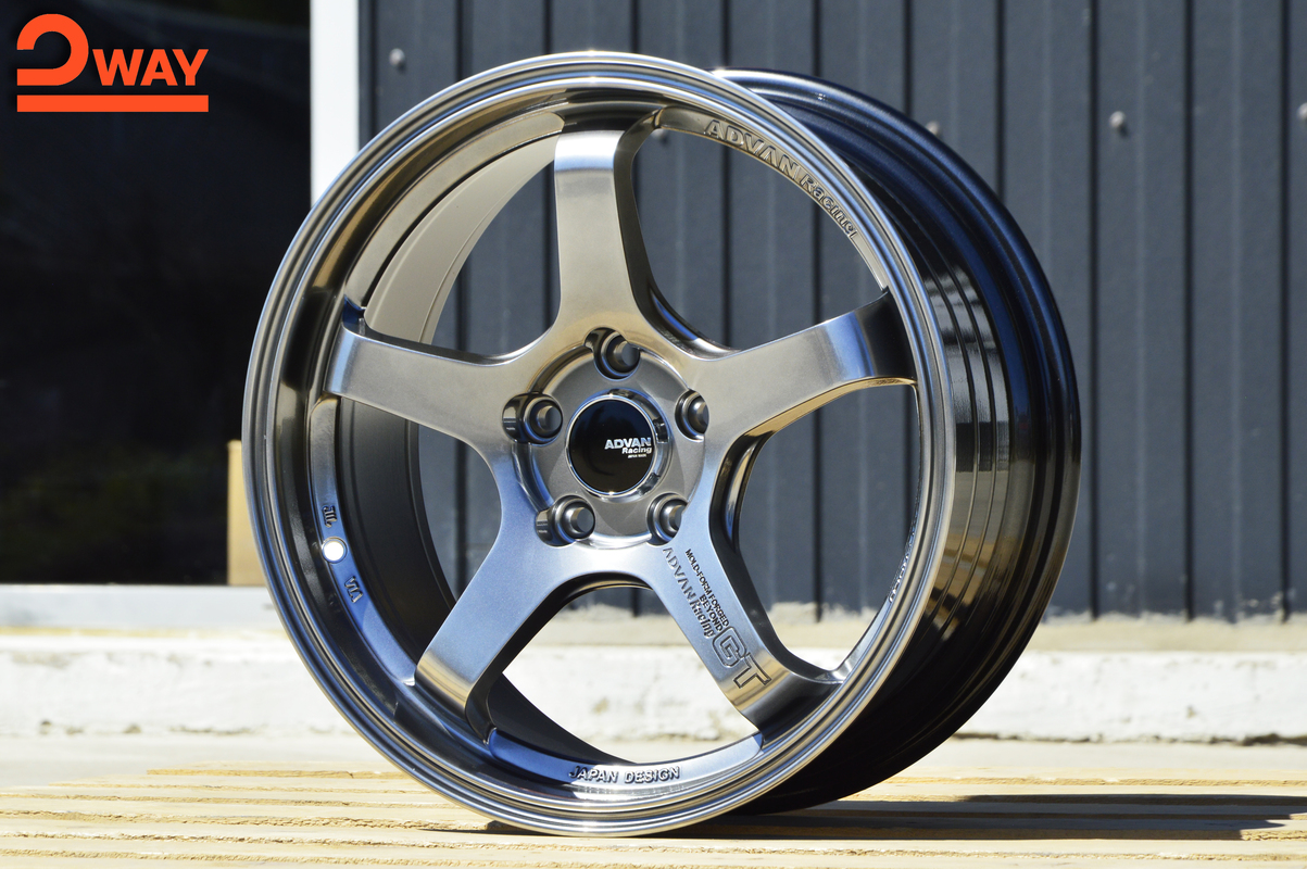 R17 Advan GT Стиль 7.5J ET35 5*112 Темный хром