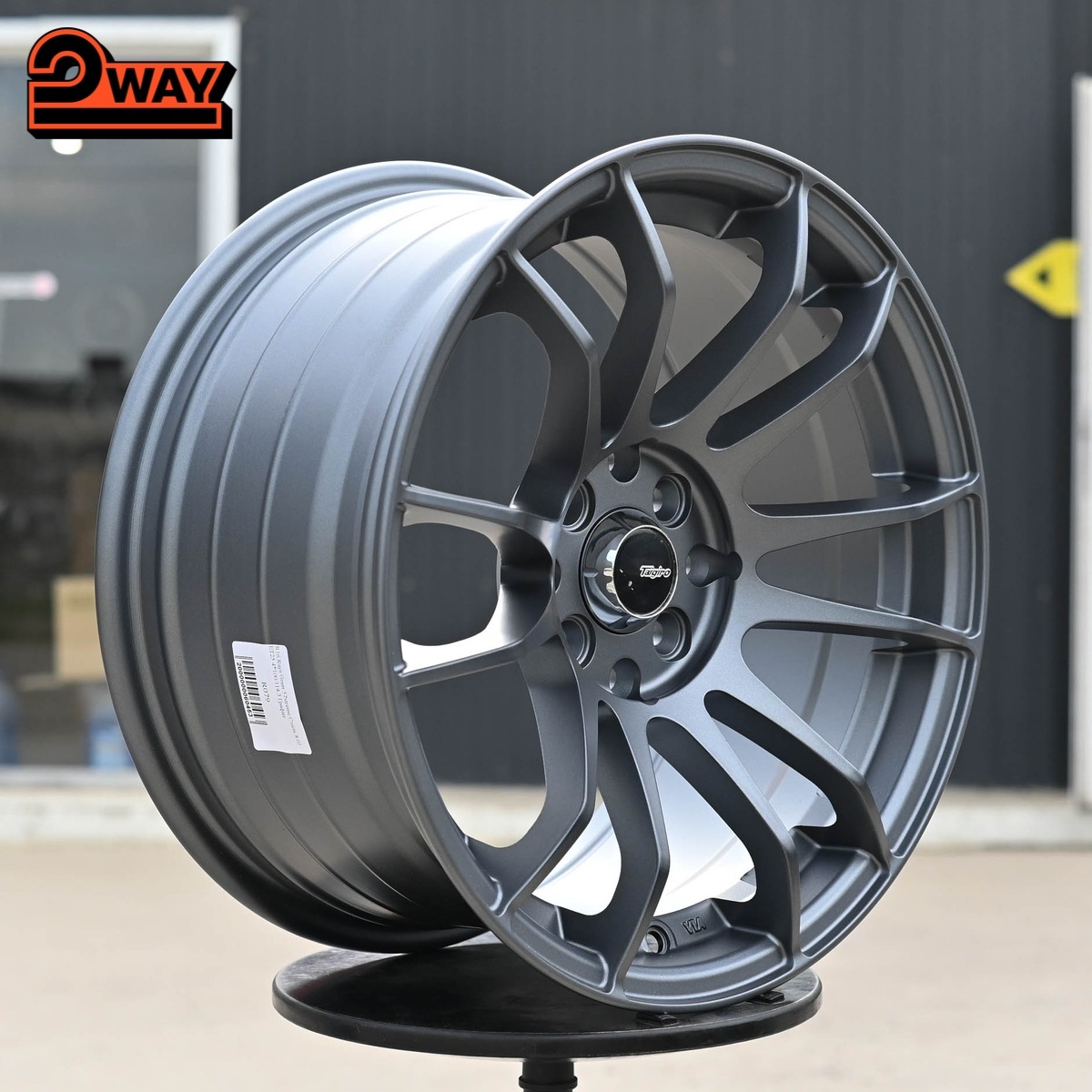 R16 Rays Gram 57xtreme Стиль 8.0J ET25 4*100/114.3 Графит