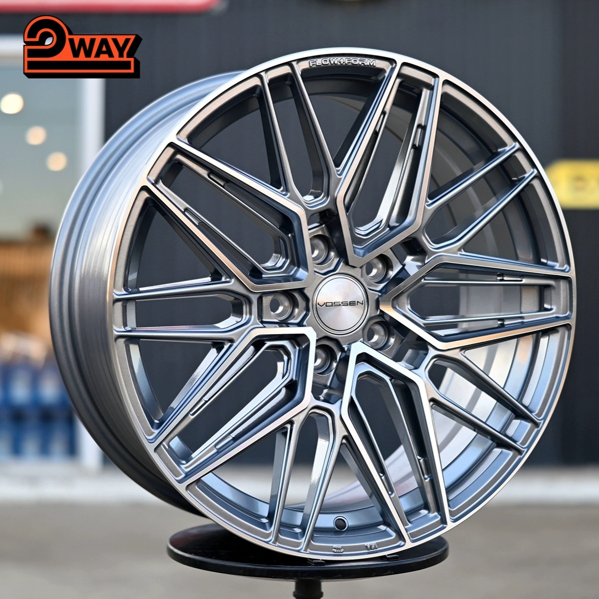 R18 Vossen HF7 Стиль 8.0J ET38 5*112 Графит ФЗ