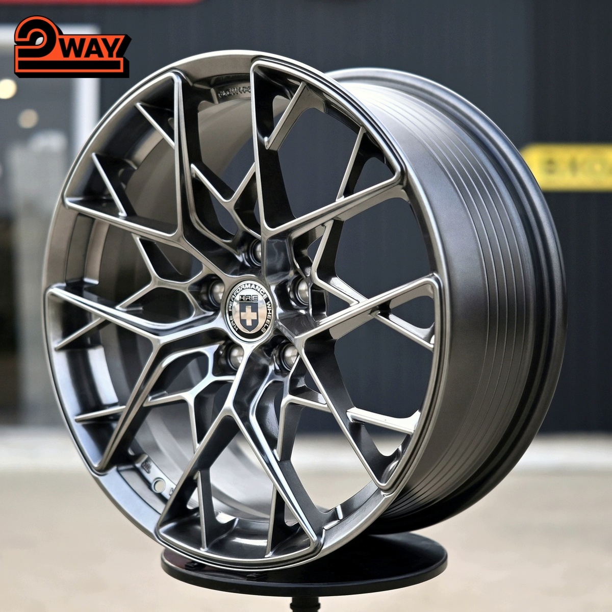 R18 HRE FF10 Стиль 8.0J ET35 5*108 Темный хром
