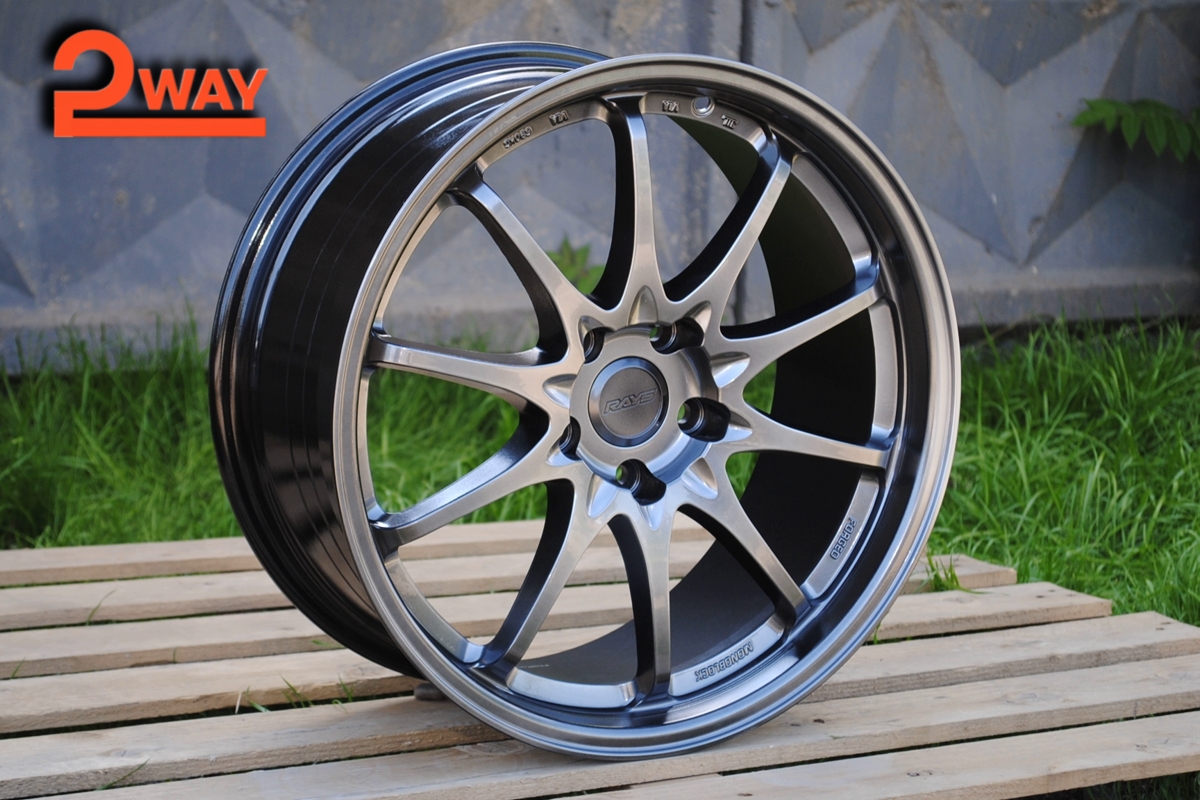 R18 Volk Racing CE28 Стиль 8.5J ET38 5*114.3 Темный хром
