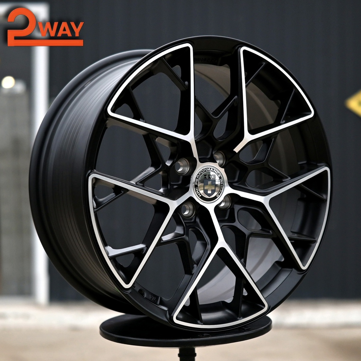 R17 HRE FF10 Стиль 7.5J ET42 4*100 Черный ФЗ