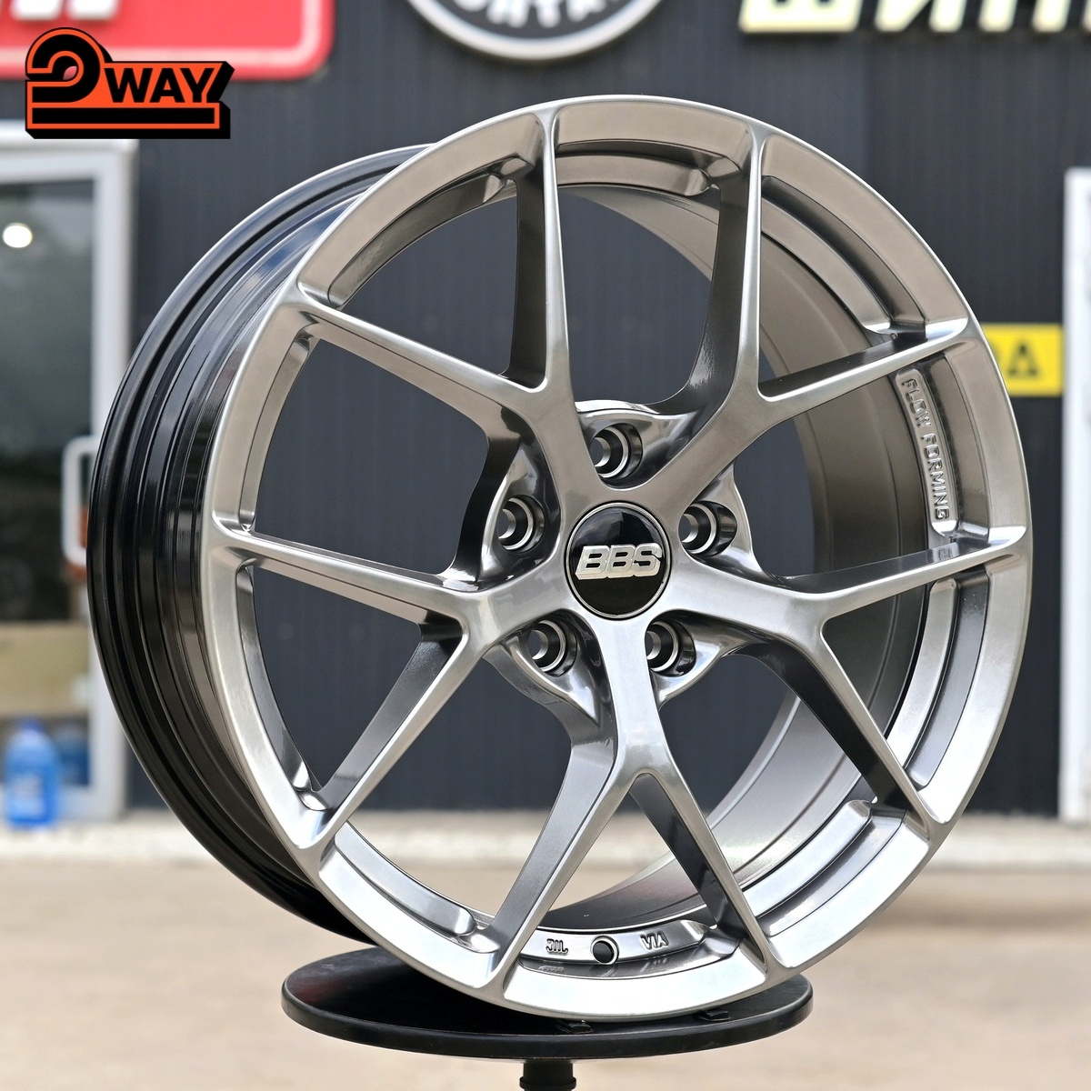 R17 BBS CI-R Стиль 7.5J ET35 5*108 Темный хром