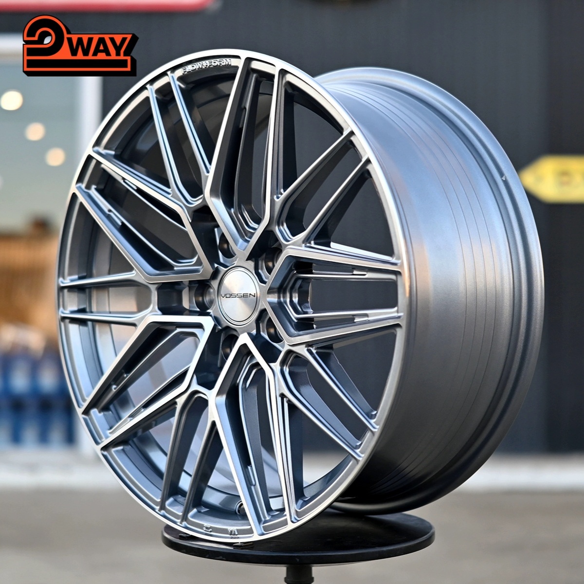 R18 Vossen HF7 Стиль 8.0J ET38 5*112 Графит ФЗ