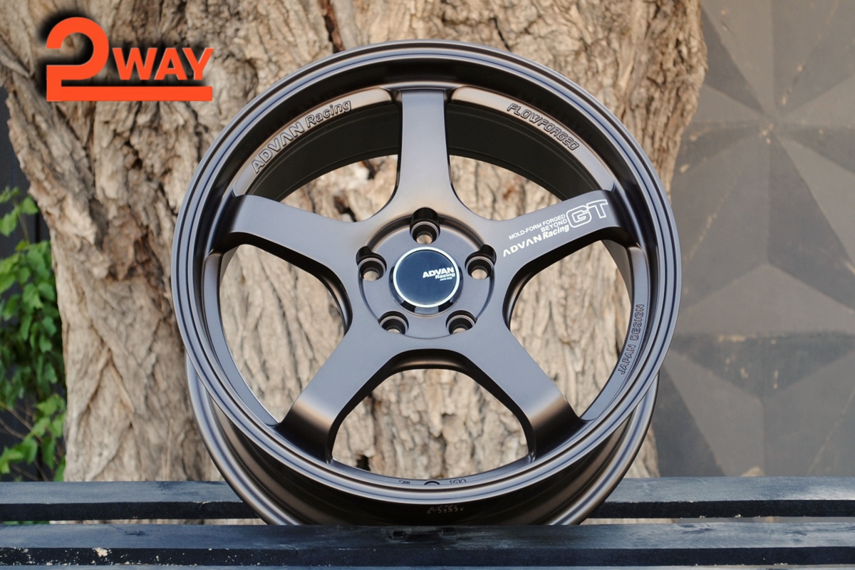 R17 Advan GT Стиль 7.5J ET35 5*108 Бронза