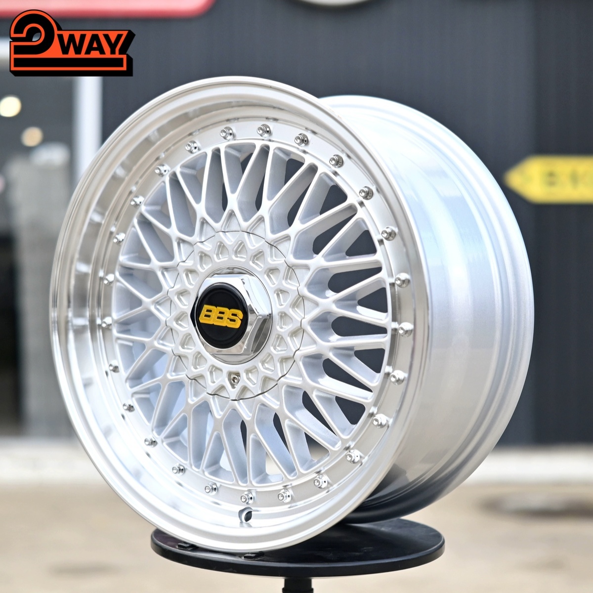 R16 BBS RS Стиль 7.0J ET40 4*100/114.3 Серебро