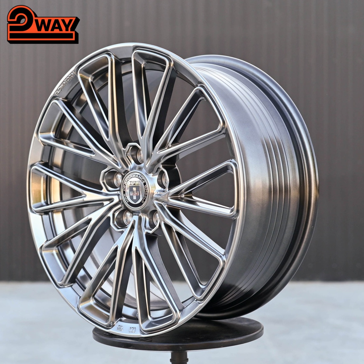 R17 HRE FF28 Стиль 7.5J ET38 5*114.3 Темное серебро