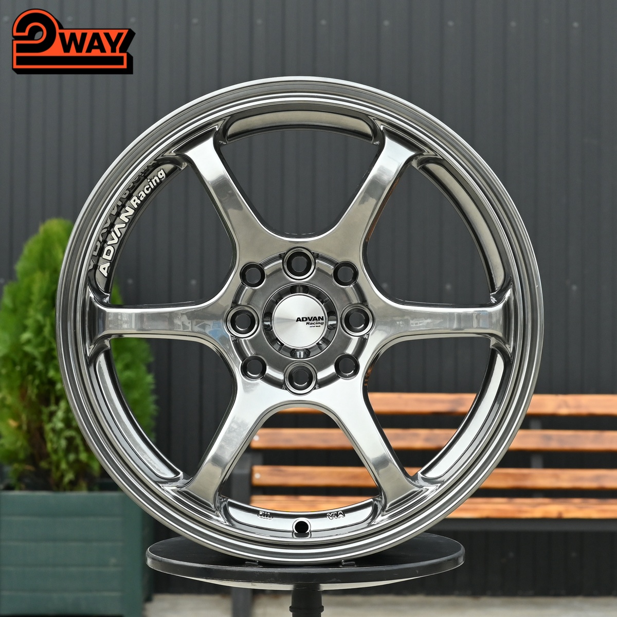 R15 Advan RG Стиль 6.5J ET38 4*100/114.3 Темный хром
