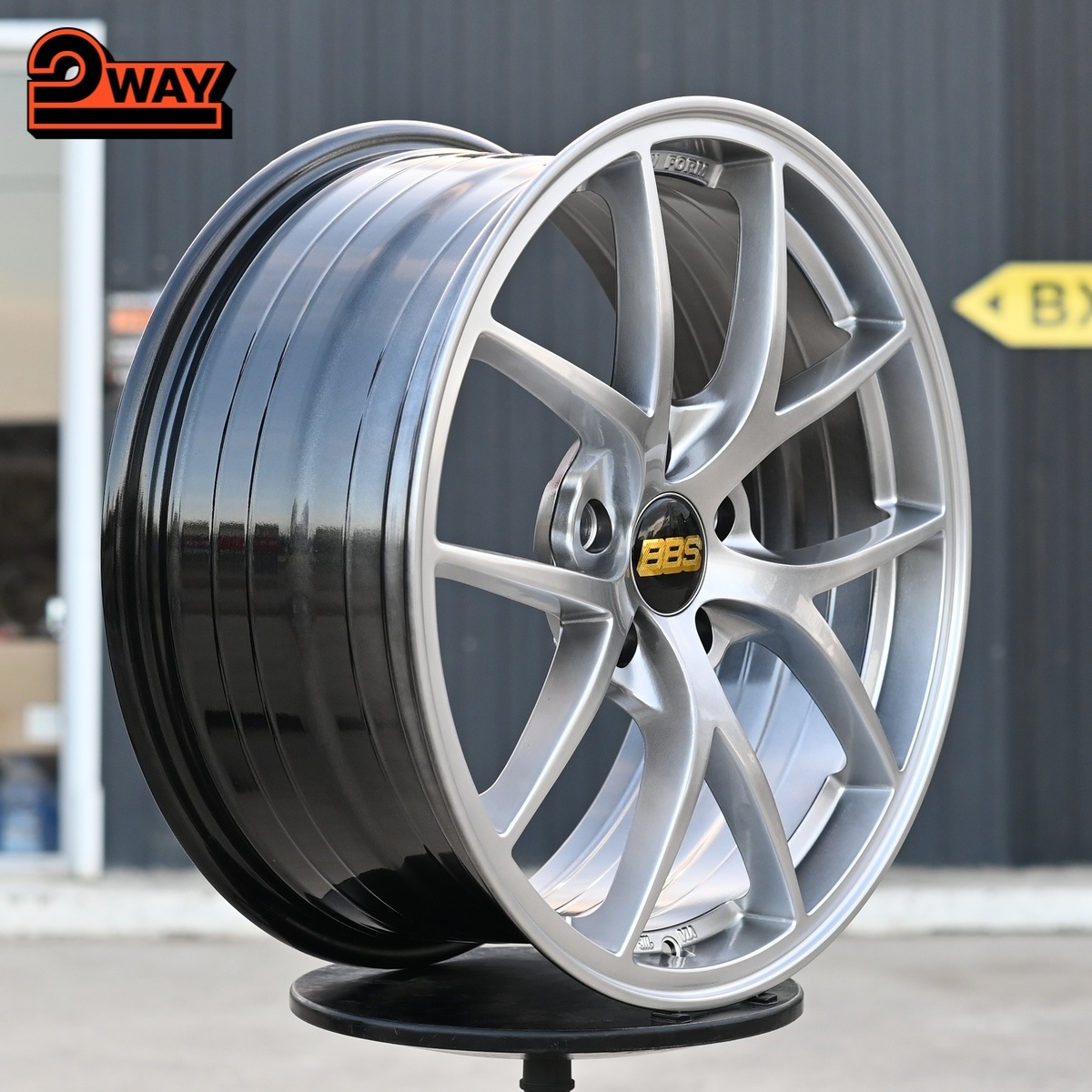 R18 BBS CI-R Стиль 8.0J ET40 5*108 Темное серебро