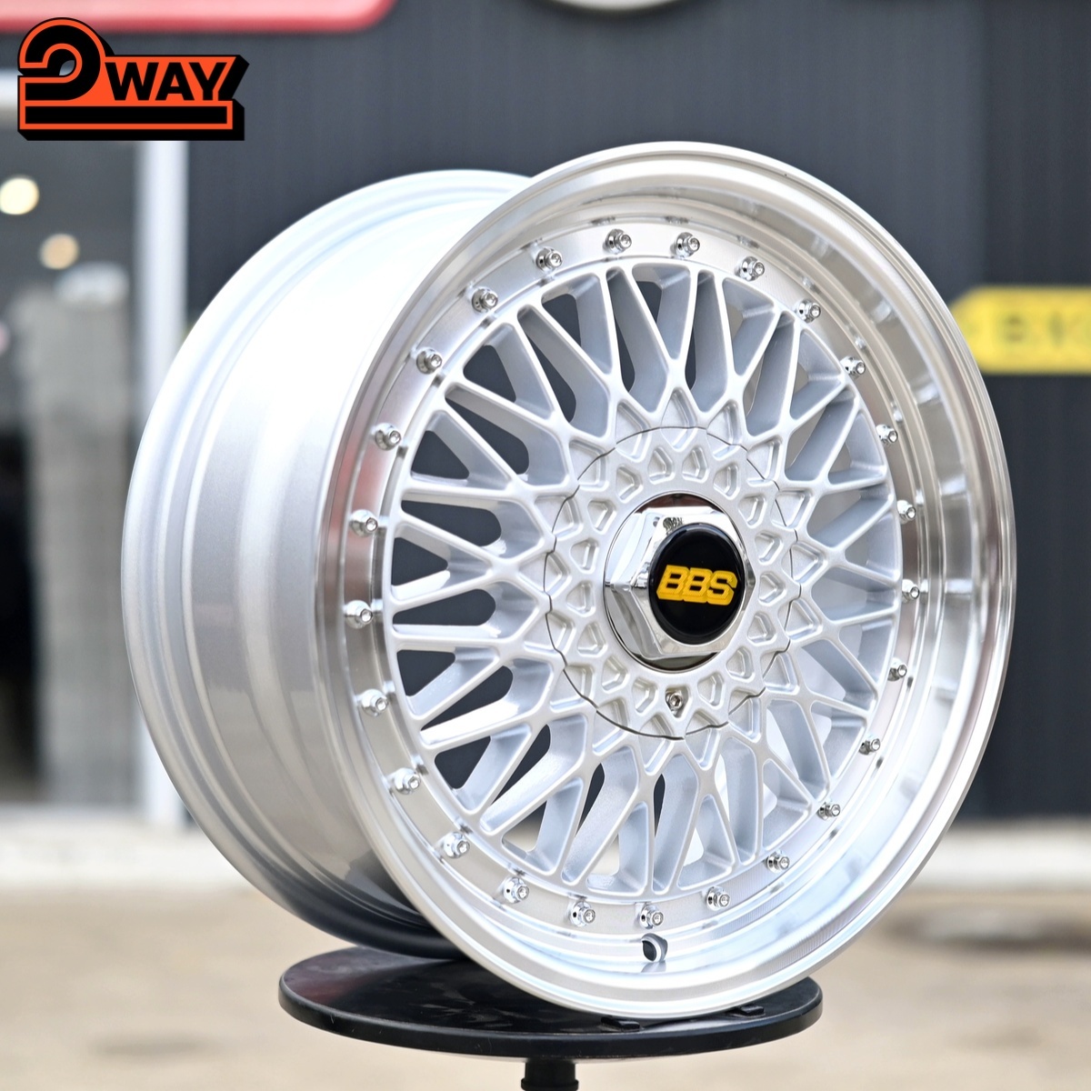 R16 BBS RS Стиль 7.0J ET40 4*100/114.3 Серебро