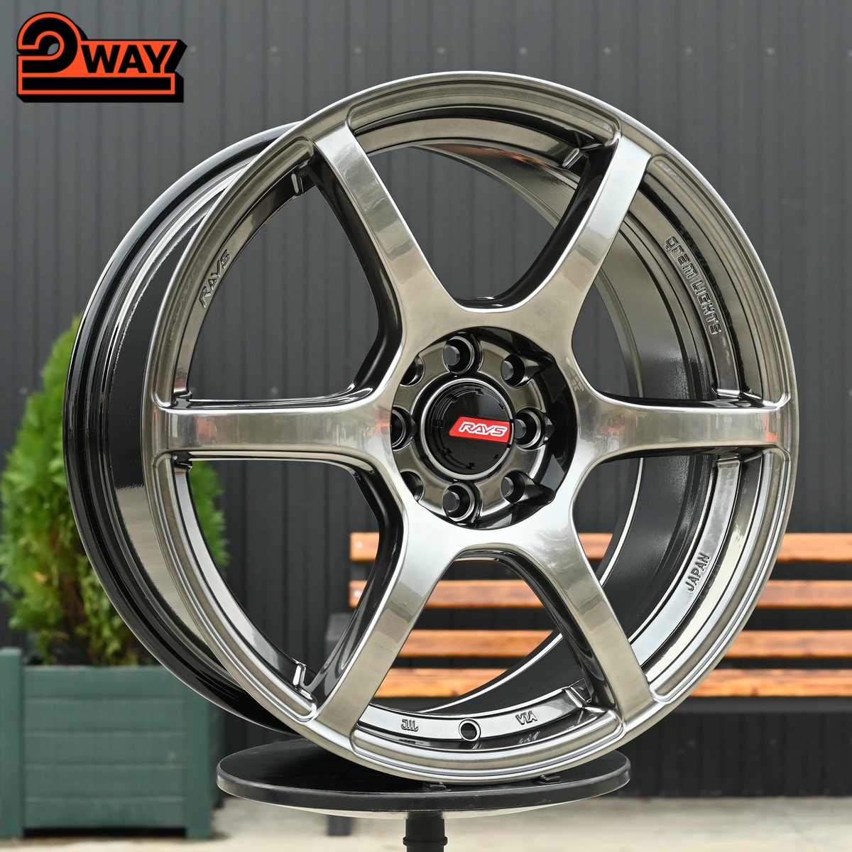 R17 Rays Gram 57C6 Стиль 8.0J ET38 4*100/114.3 Темный хром