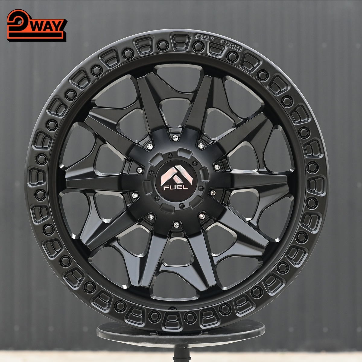R18 MAT OFF ROAD Стиль 9.0J ET10 6*135/139.7 Черный