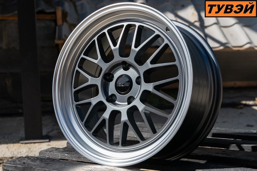 R18 Rays 21A Стиль 8.0J ET35 5*114.3 Графит