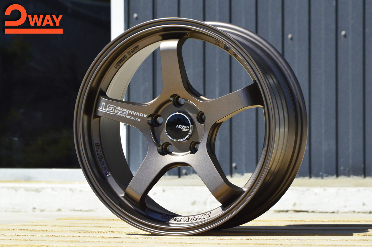 R17 Advan GT Стиль 7.5J ET35 5*114.3 Мат бронза
