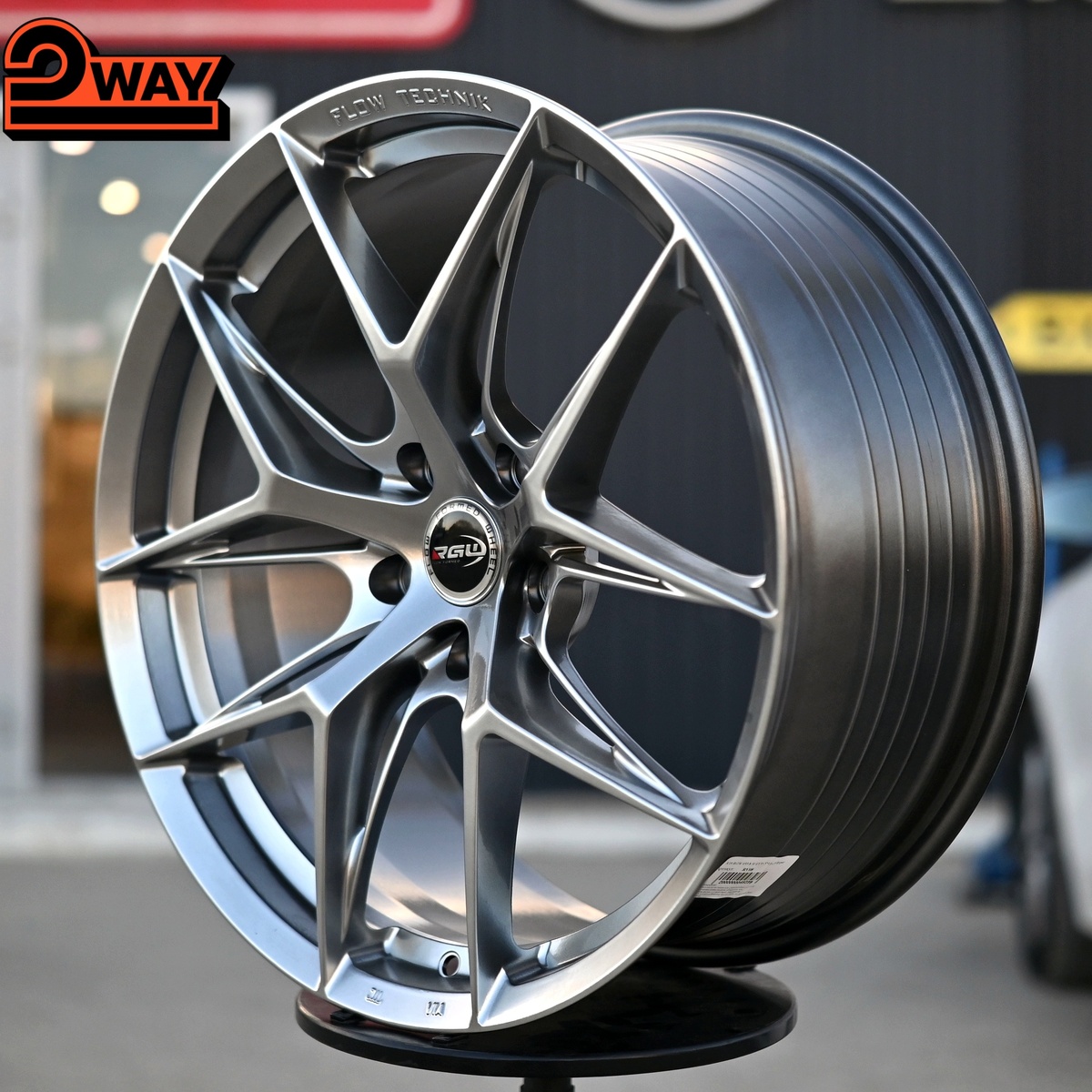 R19 RGW 033 8.5J ET35 5*112 Темное серебро