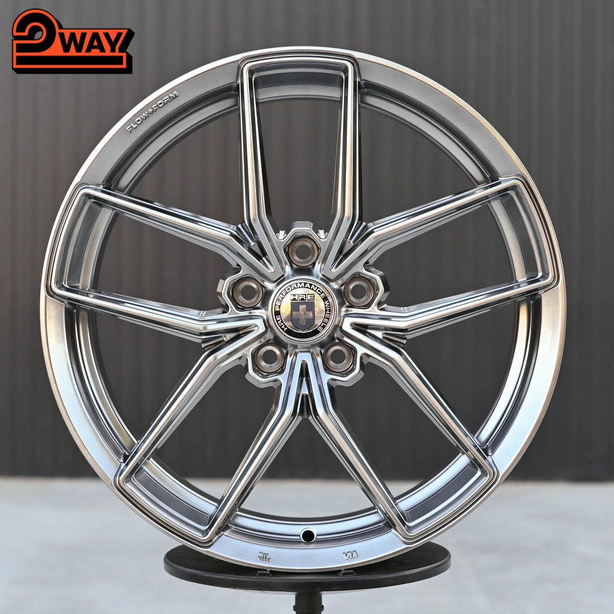 R18 HRE FF21 Стиль 8.0J ET38 5*112 Темный хром