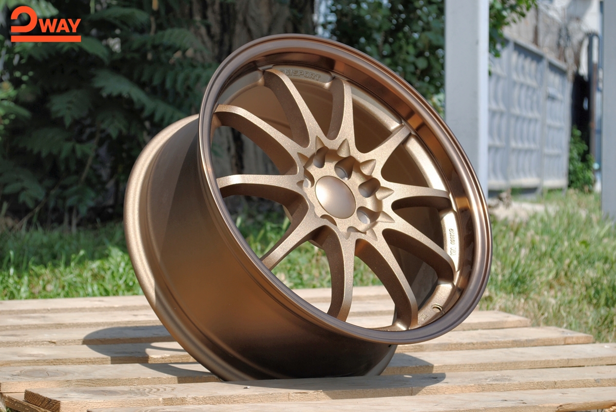 R17 Volk Racing CE28 Стиль 7.5J ET35 4*100/114.3 Бронза