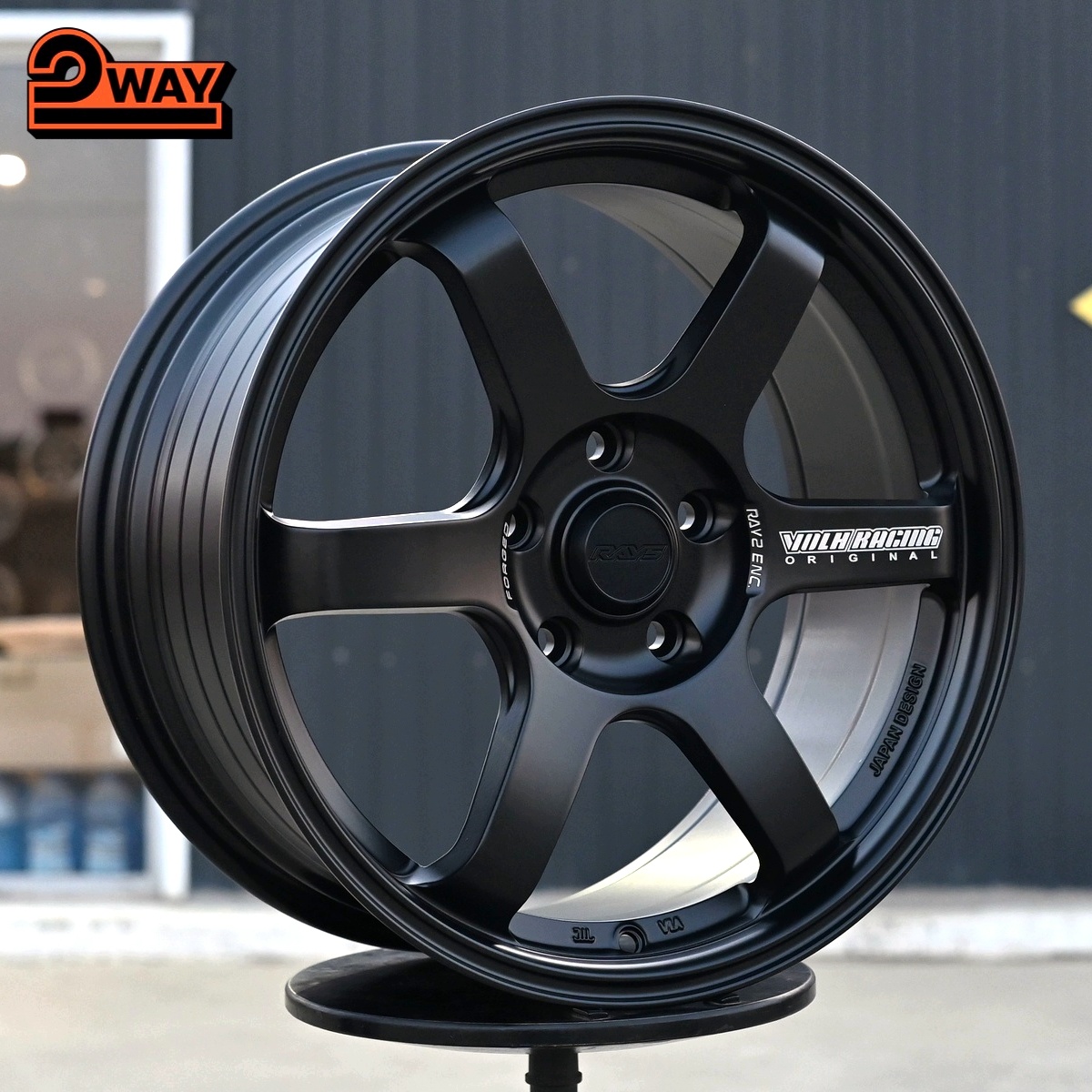 R17 Volk Racing TE37SL Стиль 8.0J ET38 5*114.3 Черный мат