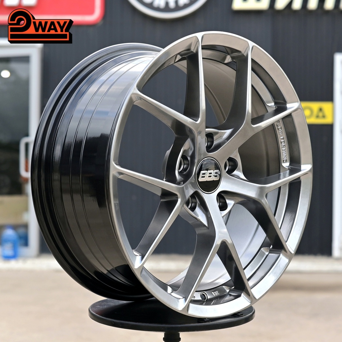 R17 BBS CI-R Стиль 7.5J ET35 5*108 Темный хром