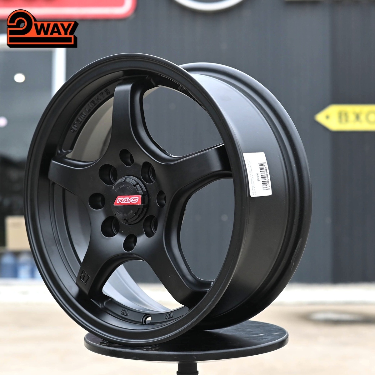 R14 Rays Gram 57CR Стиль 5.5J ET35 4*100/114.3 Черный мат