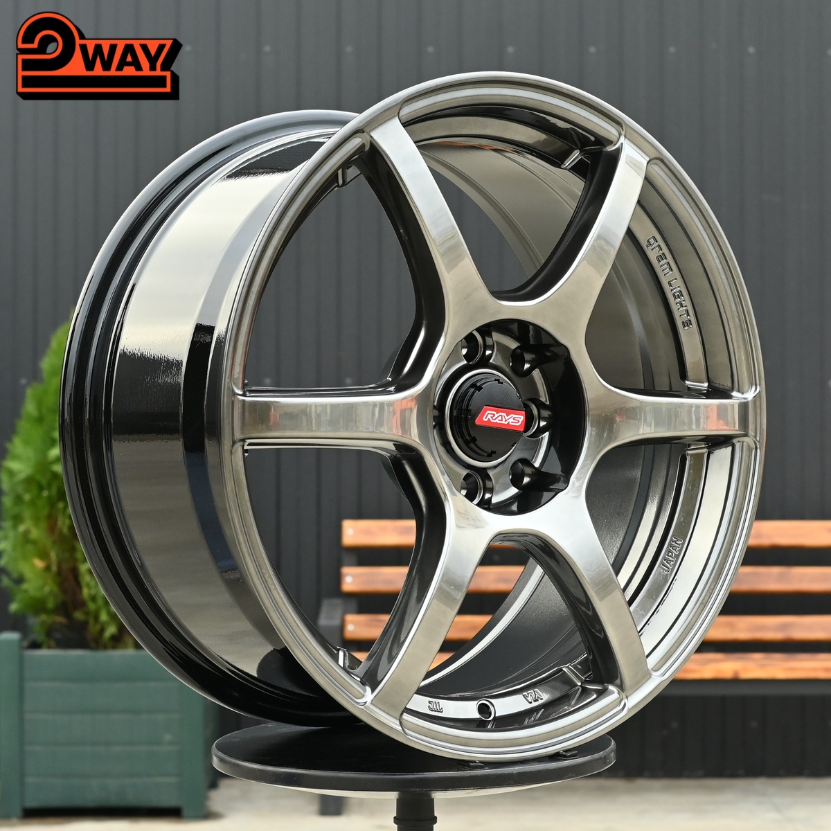 R17 Rays Gram 57C6 Стиль 8.0J ET38 4*100/114.3 Темный хром