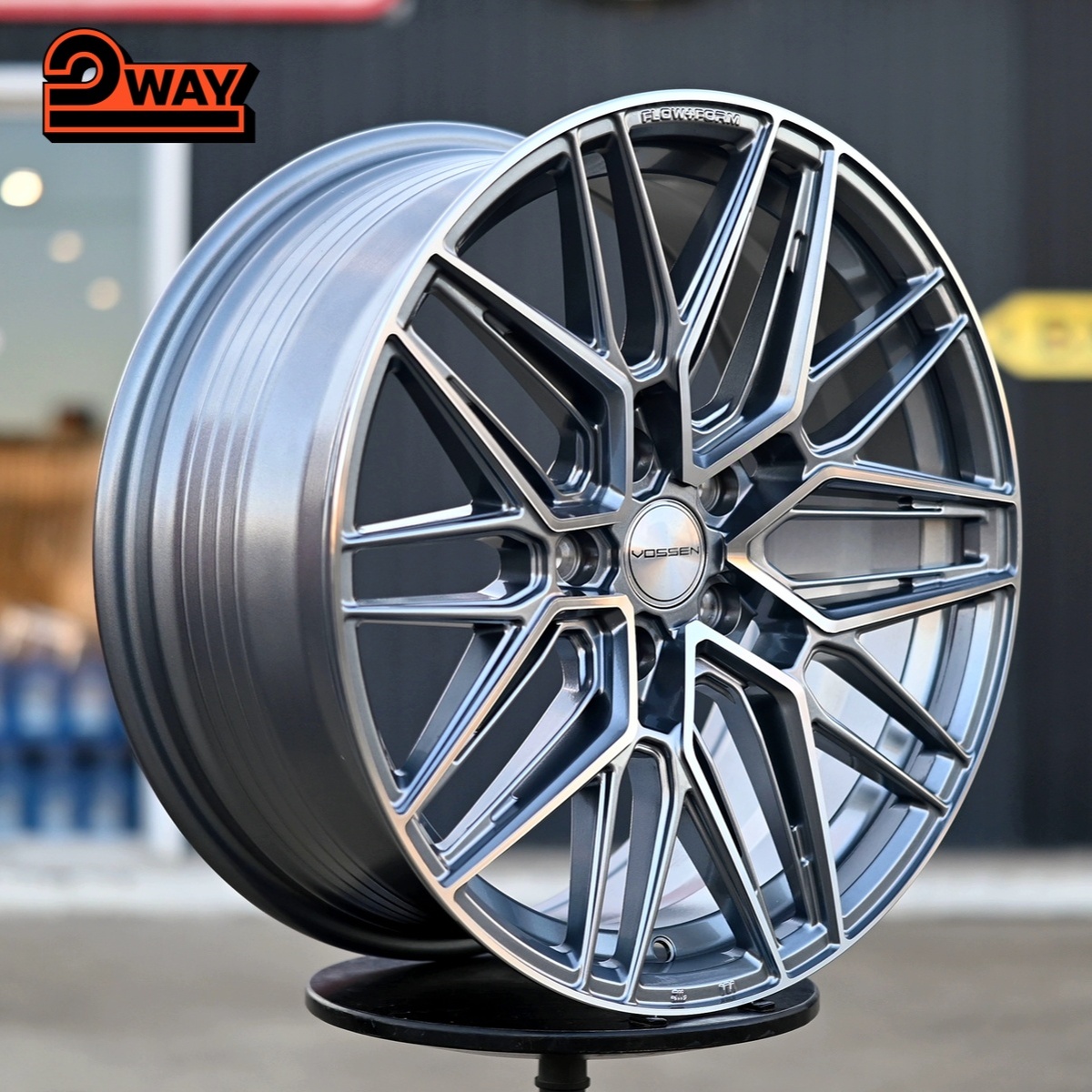 R18 Vossen HF7 Стиль 8.0J ET38 5*112 Графит ФЗ
