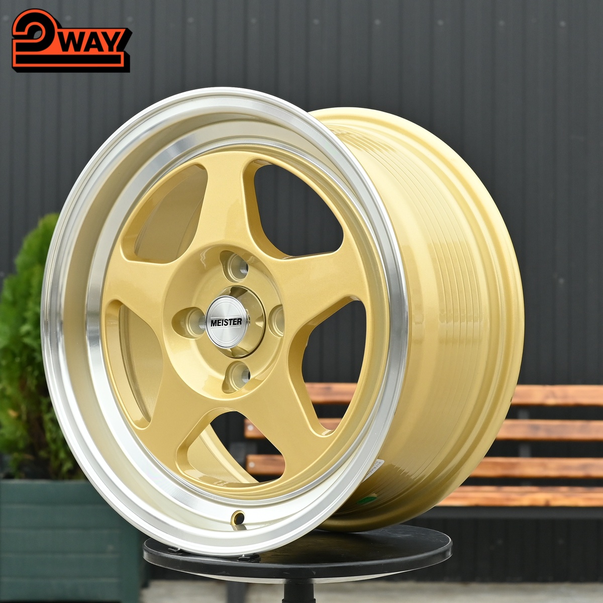 R15 Rotiform ROC-H Стиль 7.0J ET35 4*100 Золото ФЗ