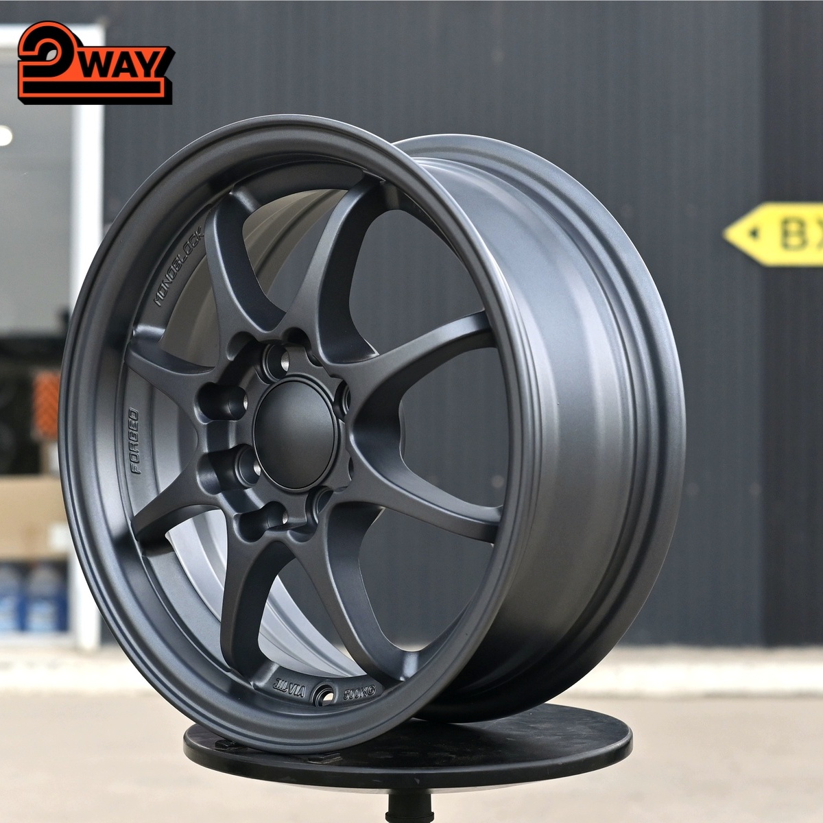 R14 Volk Racing CE28 Стиль 5.5J ET35 4*100/114.3 Графит