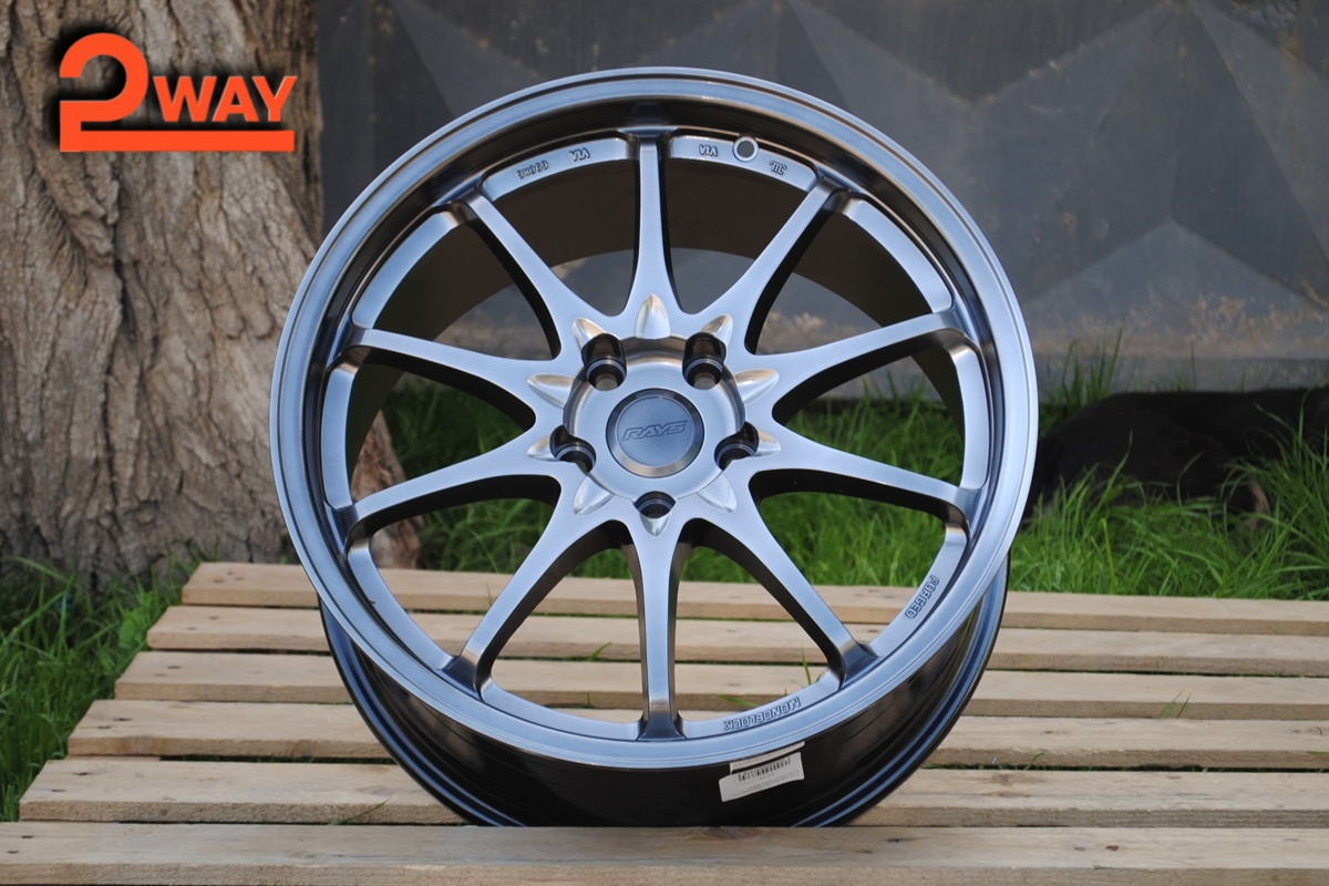 R18 Volk Racing CE28 Стиль 8.5J ET38 5*114.3 Темный хром