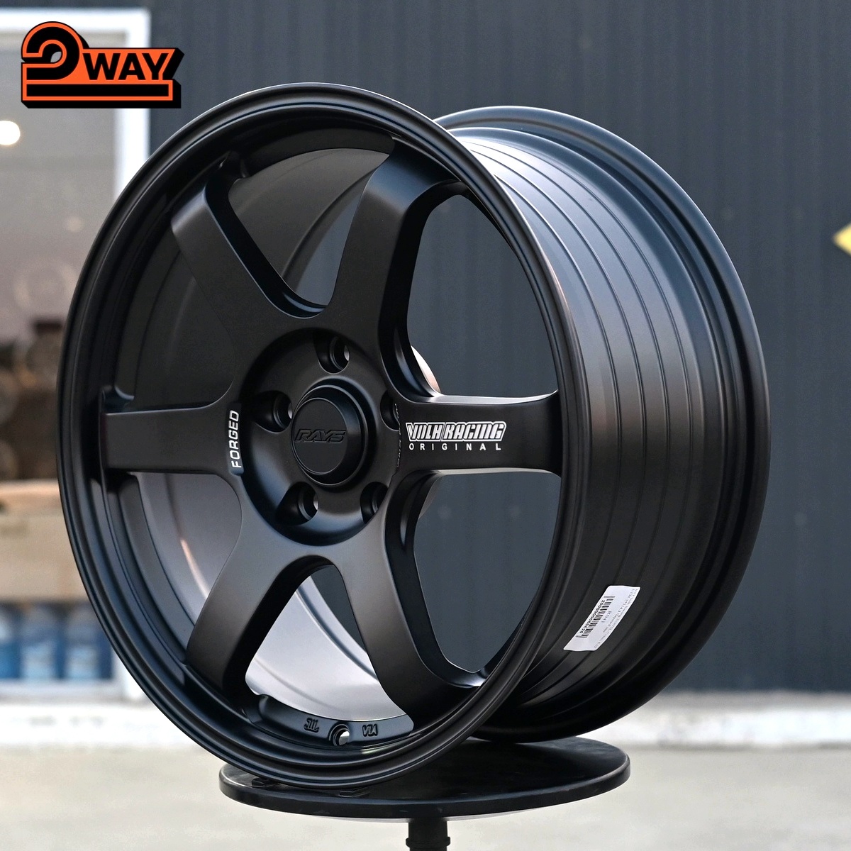 R17 Volk Racing TE37SL Стиль 8.0J ET38 5*114.3 Черный мат