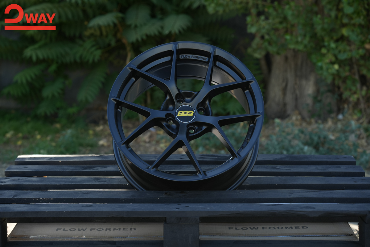 R17 BBS CI-R Стиль 7.5J ET38 4*100 Мат черный