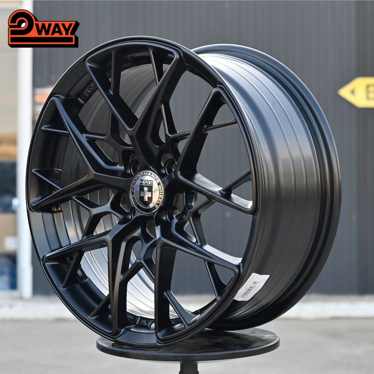 R17 HRE FF10 Стиль 7.5J ET38 4*100 Черный