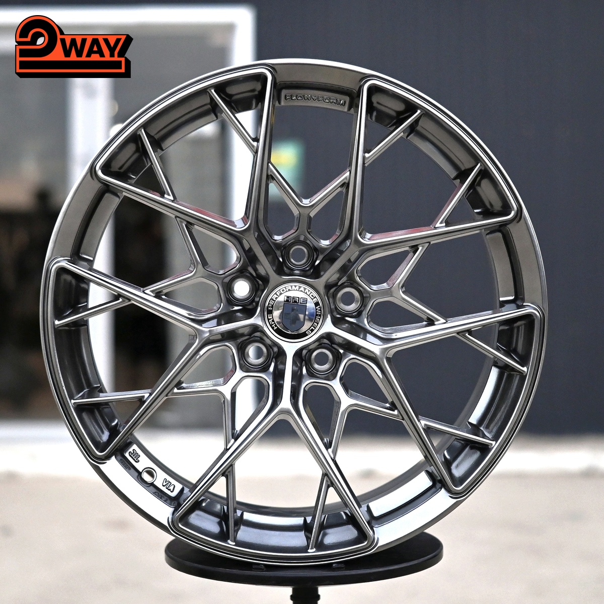 R17 HRE FF10 Стиль 7.5J ET38 5*108 Темный хром