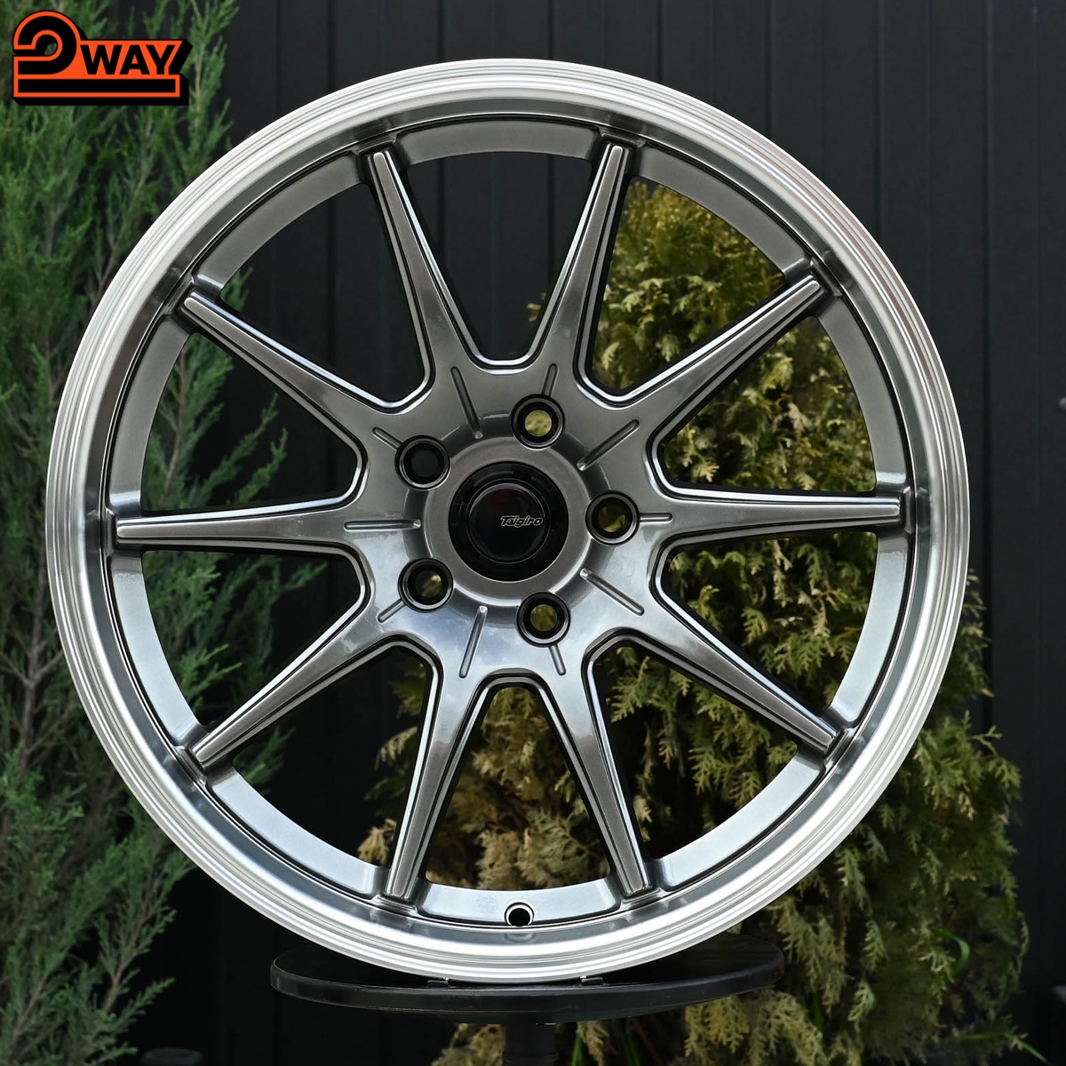 R18 Taigiro Arashi 8.5J ET35 5*114.3 Темный хром