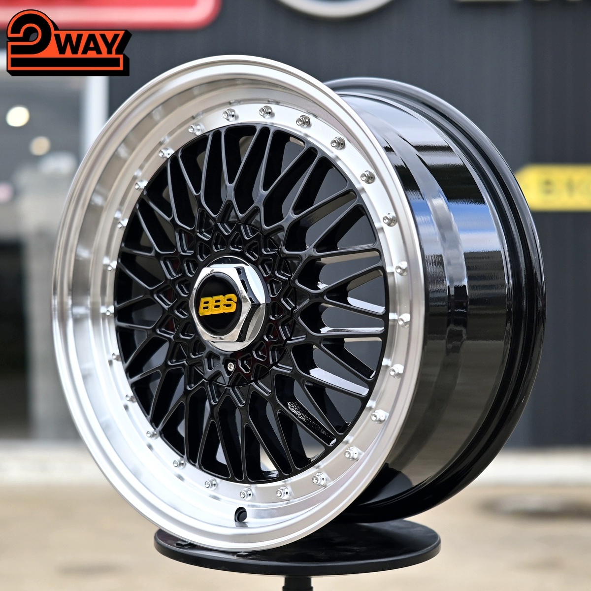 R17 BBS RS Стиль 7.5J ET38 5*100/114.3 Черный