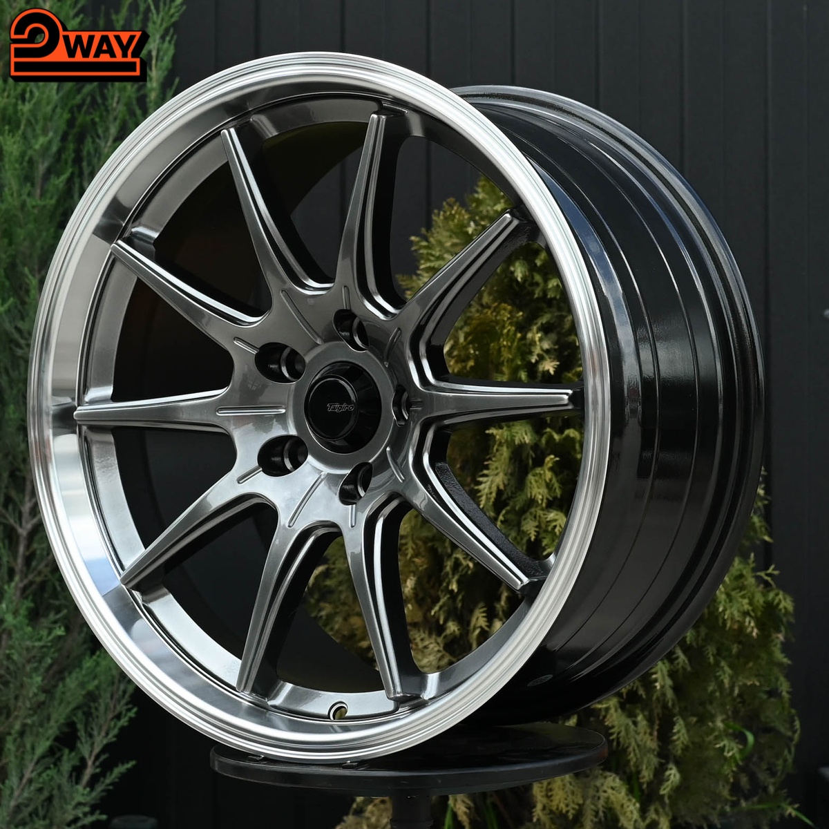 R18 Taigiro Arashi 8.5J ET35 5*114.3 Темный хром
