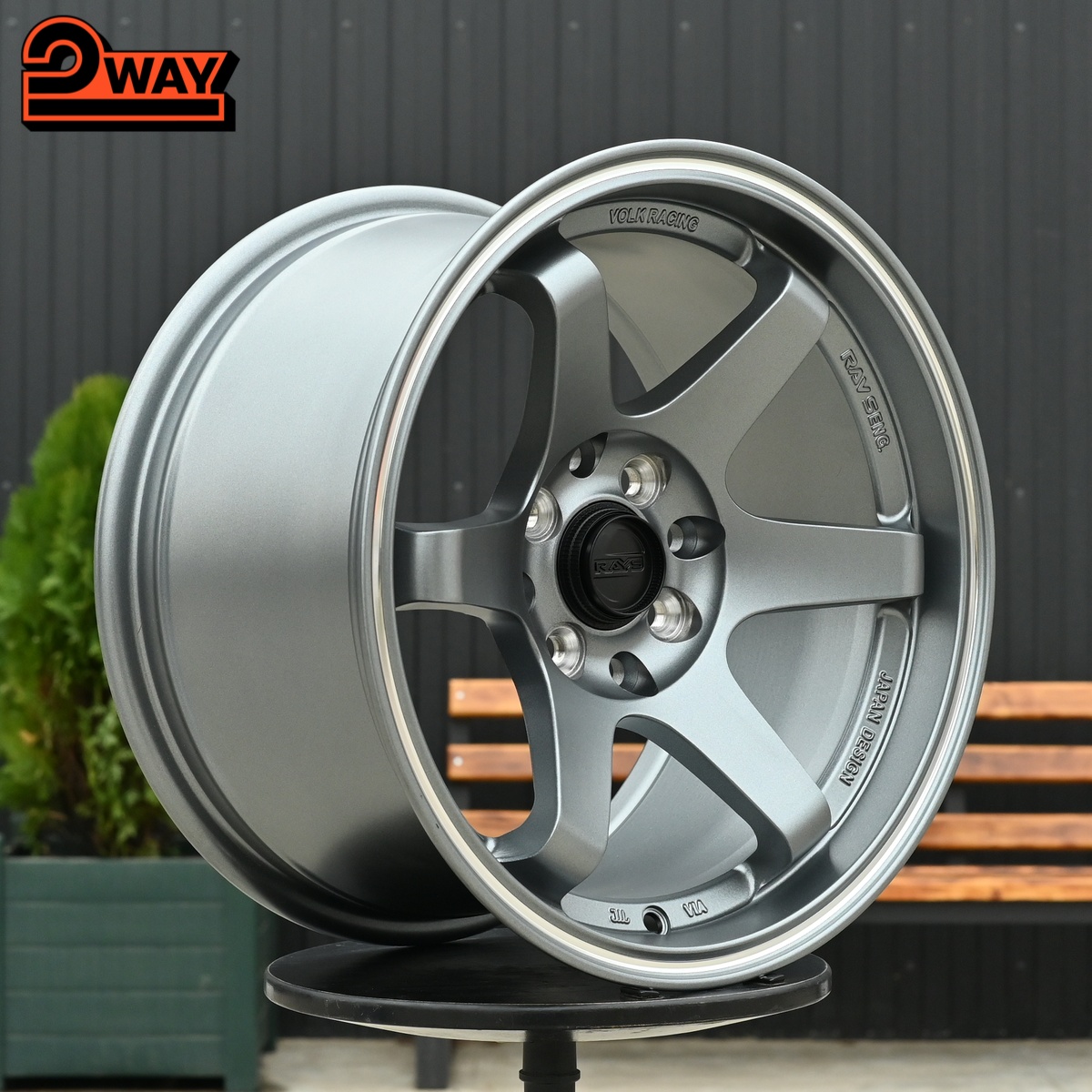 R15 Volk Racing TE37SL Стиль 8.25J ET20 4*100/114.3 Графит