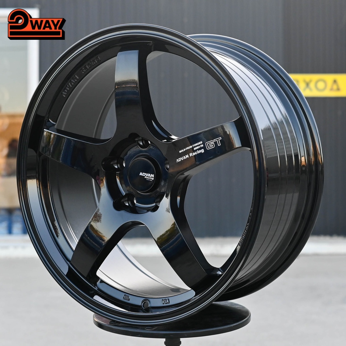 R19 Advan GT Стиль 8.5J ET35 5*120 Черный
