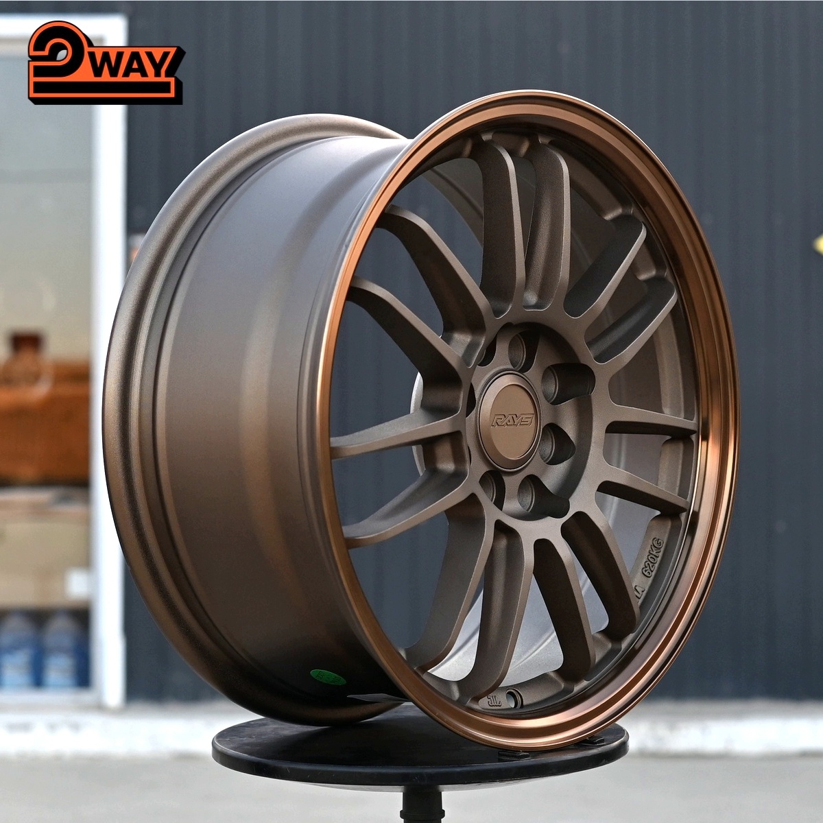 R16 Rays RE30 Стиль 7.0J ET35 4*100/114.3 Бронза