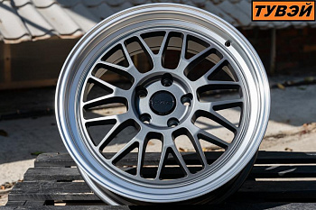 R18 Rays 21A Стиль 8.0J ET35 5*114.3 Графит
