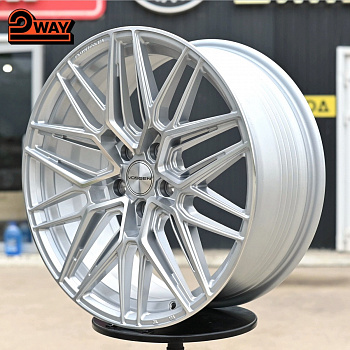 R18 Vossen HF7 Стиль 8.0J ET38 5*108 Серебро ФЗ