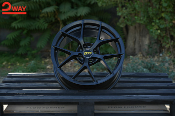 R17 BBS CI-R Стиль 7.5J ET38 4*100 Мат черный
