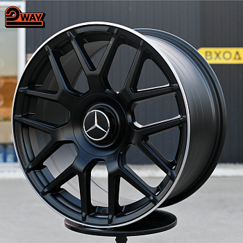 R18 Mercedes AMG Стиль 8J ET42 5*112 Черный мат